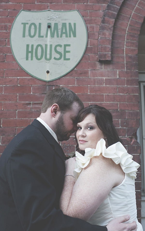  - 09-green-white-holiday-train-station-wedding-ashlee-mintz-photography-hey-wedding-lady