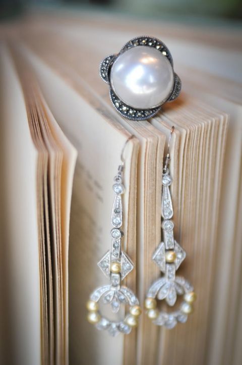 Art Deco Jewelry | Glamorous Art Deco Styled Wedding