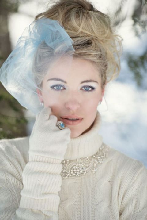 Vintage Winter Bridal Style | Carla Ten Eyck Photography | Winter Chic - Cozy White and Blue Snowy Forest Wedding