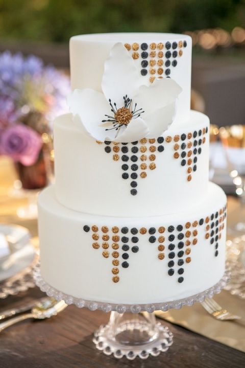 Hollywood theme cake - Decorated Cake by Paladarte El - CakesDecor