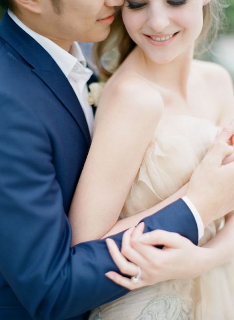 Summer Chic Groom in a Navy Suit | Alea Lovely Photography