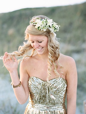 Sparkling Gold Boho Beach Bride | Nancy Ray Photography | See More! https://heyweddinglady.com/bridal-styling-secrets-from-my-favorite-fashion-blogs/