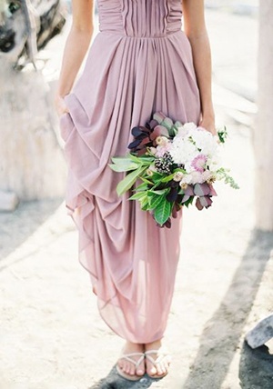 Dusky Lavender Beach Wedding Style | Brooke Boling Photography | See More! https://heyweddinglady.com/bridal-styling-secrets-from-my-favorite-fashion-blogs/
