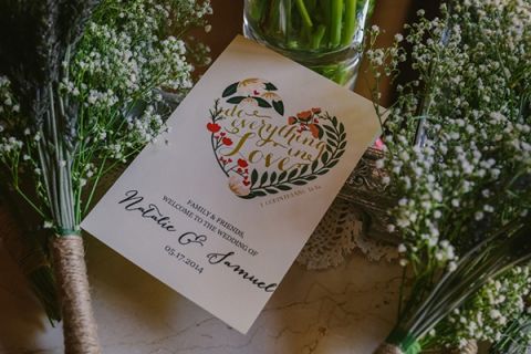 Sweet Hand Drawn Wedding Program | PhotoHouse Films | See More! https://heyweddinglady.com/ethereal-texas-garden-wedding-in-gray-pink-and-gold/