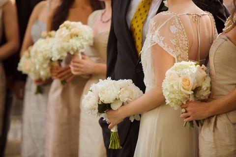 Gold and Champagne Wedding Party Portraits | Eye Wander Photography | See More! https://heyweddinglady.com/gold-and-champagne-wedding-in-new-orleans/