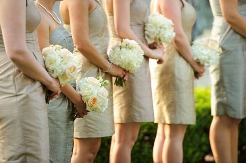 Bridesmaids in Champagne and Gold with Ivory Bouquets | Eye Wander Photography | See More! https://heyweddinglady.com/gold-and-champagne-wedding-in-new-orleans/
