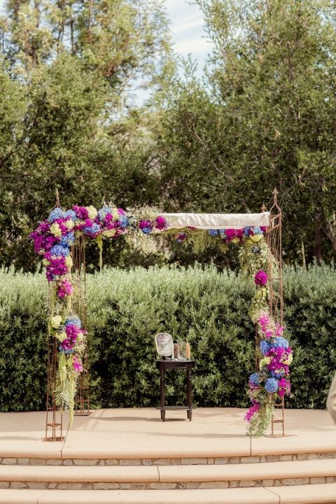 Classic Garden Wedding in Rich Purple - Hey Wedding Lady