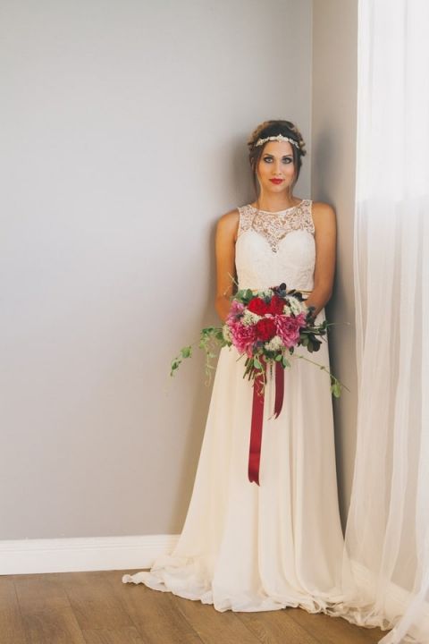 Romantic Sarah Seven Mademoiselle Wedding Dress | Alexandra Wallace Photography | Bold Boho Bridal Style for Autumn