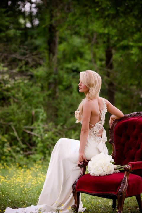 Hauntingly Beautiful Vintage Bridal  Portraits Hey 