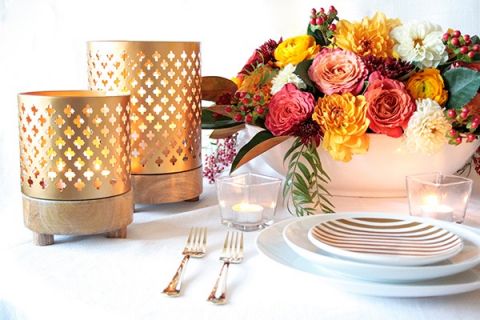 Pierced Metallic Lanterns for a Twist on a Classic Fall Table | Styling Modern Metallics with a Classic Autumn Palette for Chic Table Decor | Hey Wedding Lady