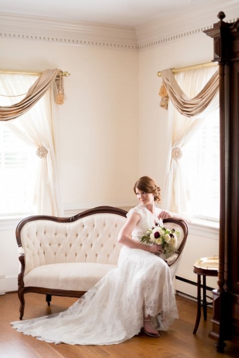 Classic Bridal Portraits | Kirsten Smith Photography | English Inspired Country Club Wedding in Purple and White