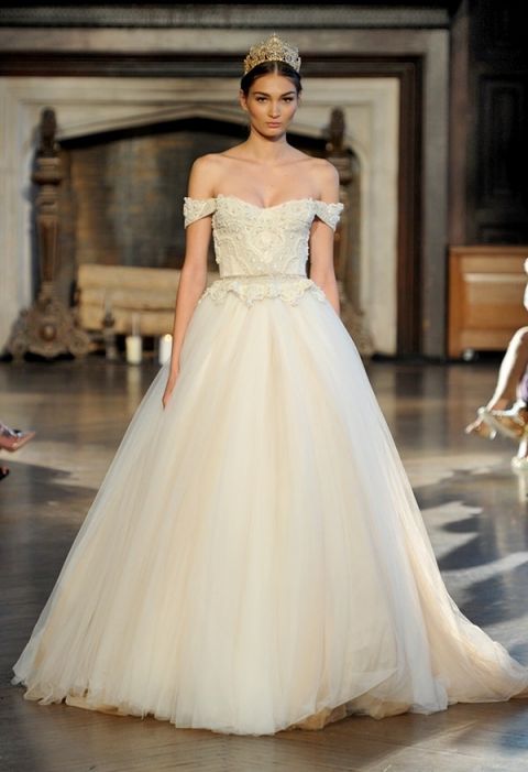 Off the Shoulder Princess Dress | Inbal Dror | The Best of Bridal Fashion Fall 2015