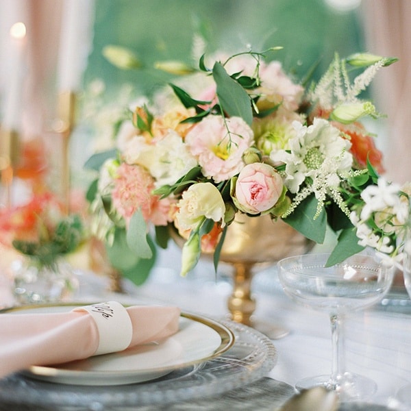 A Blooming Spring Wedding full of Lush Flowers - Hey Wedding Lady