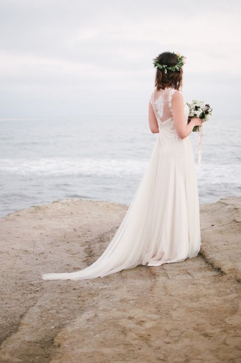 Sea Foam and Peach Coastal Wedding Inspiration - Hey Wedding Lady