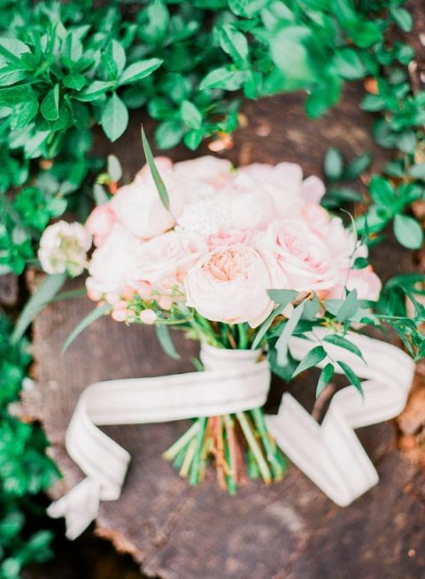 Blush Garden Rose Bouquet | Jordan Brittley Photography | https://heyweddinglady.com/luminous-spring-garden-wedding-ilac-gray-blush/