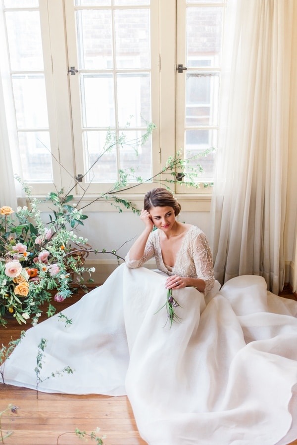 Enchanted Spring Bridal Shoot with a Vintage Dress - Hey Wedding Lady