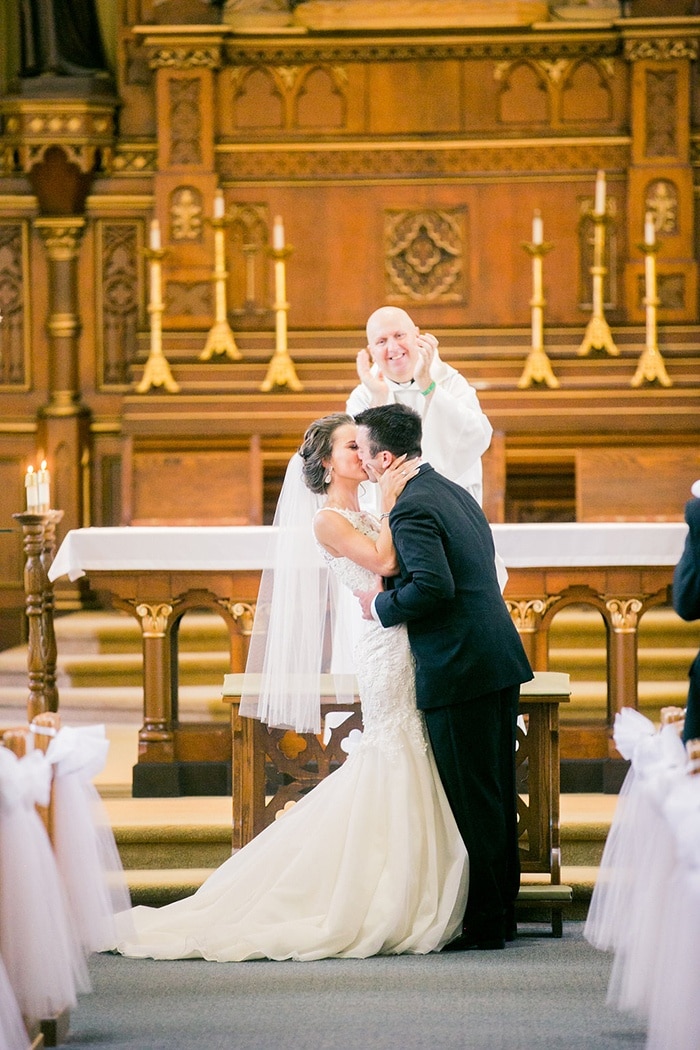 Whimsical Kate Spade Wedding in Black Tie - Hey Wedding Lady