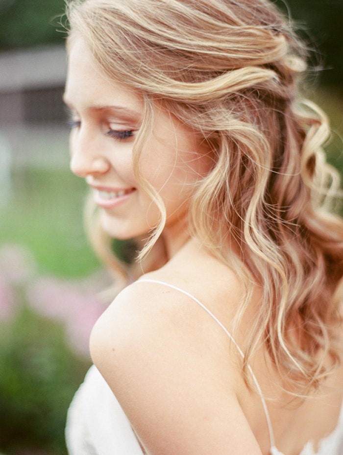 Rainy Day Wedding Shoot in an English Garden - Hey Wedding Lady