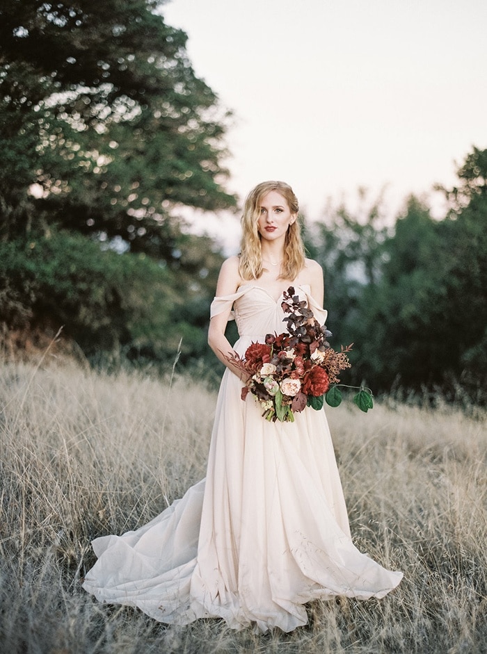 Dark Fairy Tale Wedding Shoot in the Mountains - Hey Wedding Lady