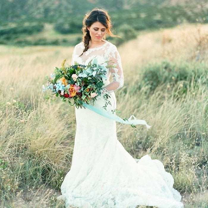 Colorful Bohemian Bride in a Magic Hour Shoot - Hey Wedding Lady