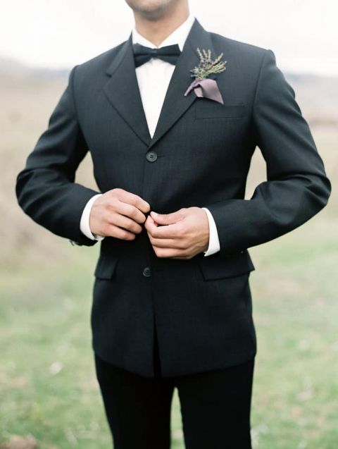 Classic Black Tie Groom's Style