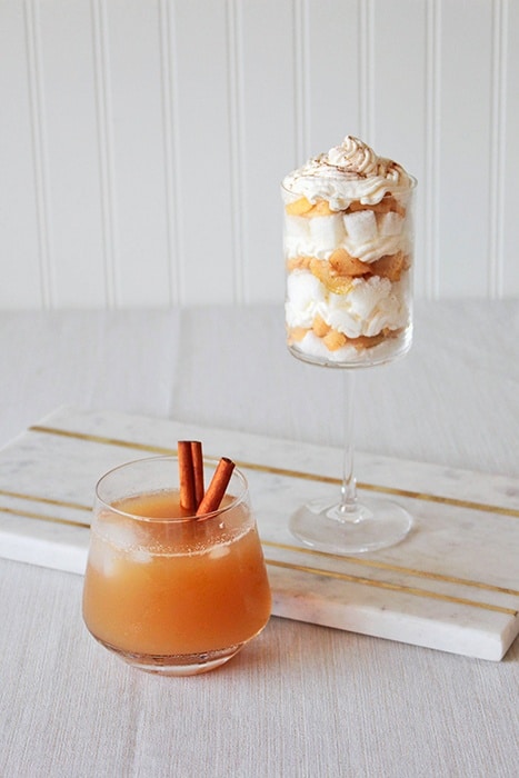 Apple and Cinnamon Holiday Cocktails and Dessert