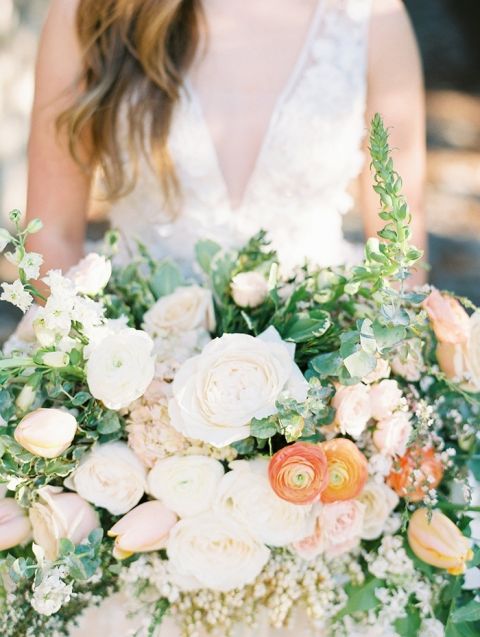 Ivory and Peach Bouquet for a Spring Bride