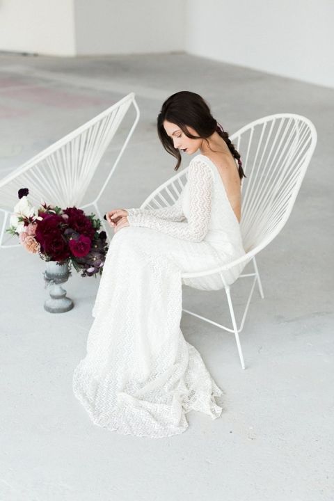Dramatic Fall Bridal Style with Long Sleeves and an Open Back