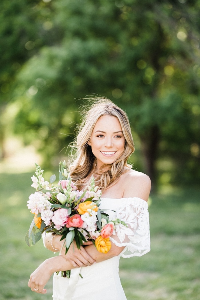 Boho Chic Desert Style Inspiration - Hey Wedding Lady