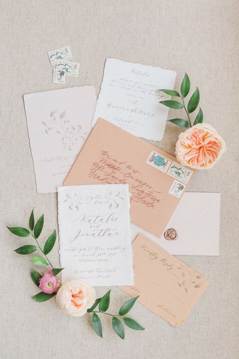 Romantic Earth Tones for a Modern Estate Wedding - Hey Wedding Lady