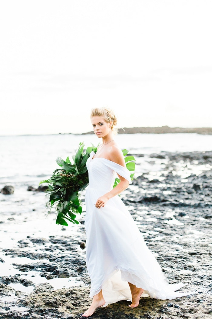 Maui Sunrise for an Ethereal Beach Bridal Shoot - Hey Wedding Lady