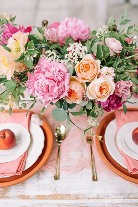 Peach and Terra Cotta Wedding Decor
