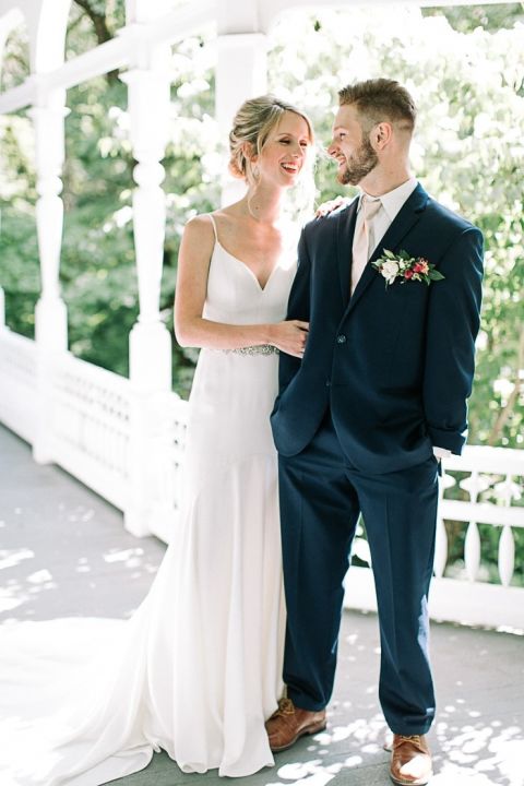 Timeless and Stylish Wedding Looks for the Bride and Groom
