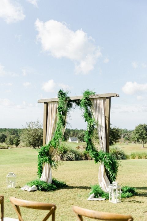 Preppy Pink Country Club Wedding - Hey Wedding Lady