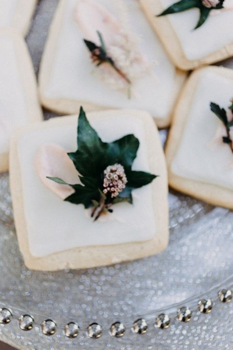 Floral Decorated Shortbread Cookies