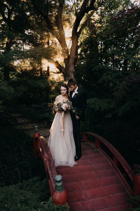 Chinese Garden Wedding Photos with Moody Photography