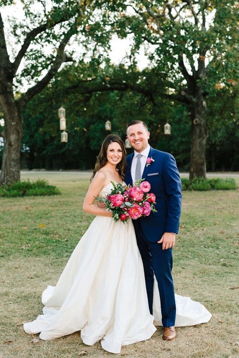 Colorful Chic Barn Wedding in Texas