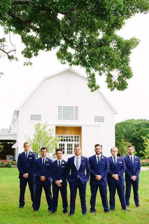 Summer Blue for a Modern Southern Bridal Party
