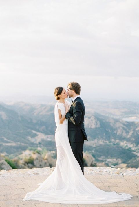 Gorgeous Malibu Wedding Photos with a View of the Mountains