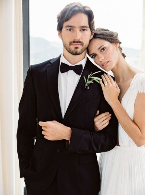 Modern Couture Elopement Style for a Luxe Intimate Wedding