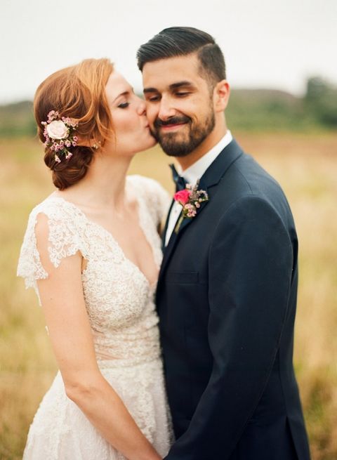 Beautiful Bridal Photos for a Colorful Nantucket Wedding Day