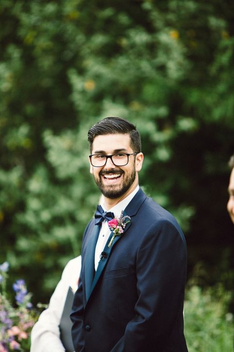 Groom Lighting Up When He Sees His bride