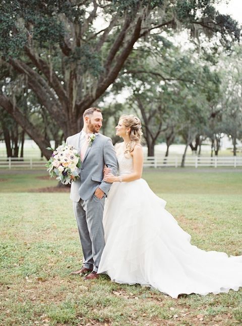 Sweet Southern Wedding with the Prettiest Peach Palette - Hey Wedding Lady