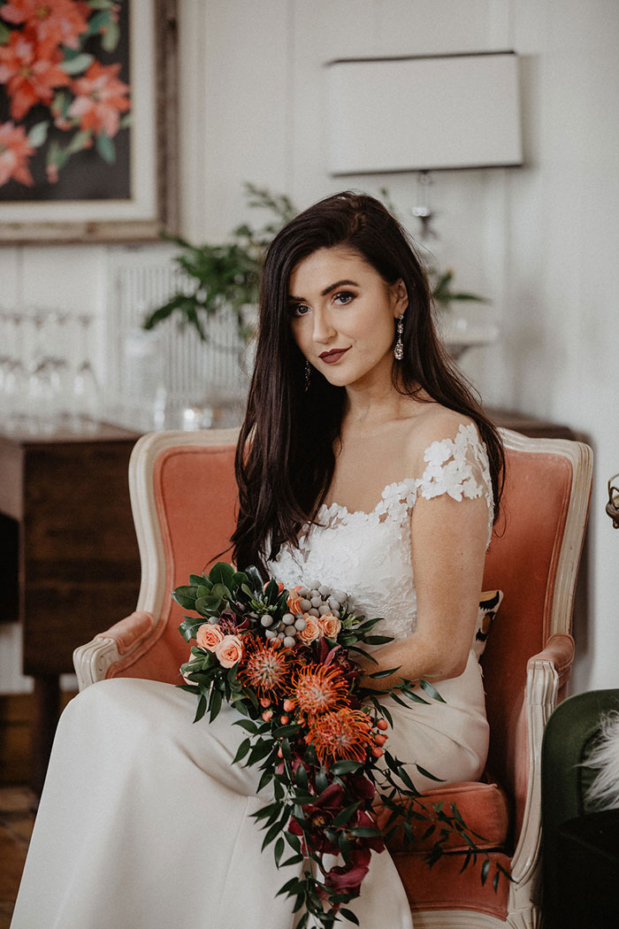 Moody Modern Bohemian Barn Wedding - Hey Wedding Lady