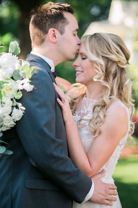 The Most Magical Flower Wedding Arch for a Chic Garden Party - Hey ...