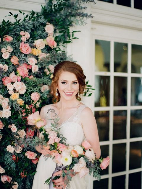 Fresh Floral Ideas with Antique Wedding Style