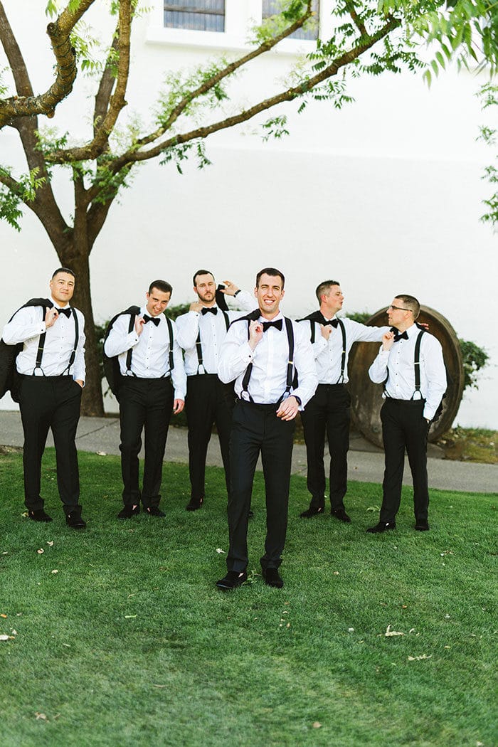 Modern Wine Country Wedding with Pops of Pink - Hey Wedding Lady