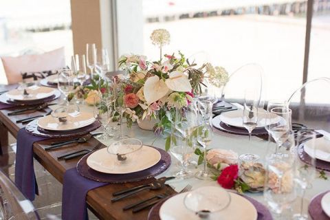 Modern Coastal Tablescape in Purple and Aqua