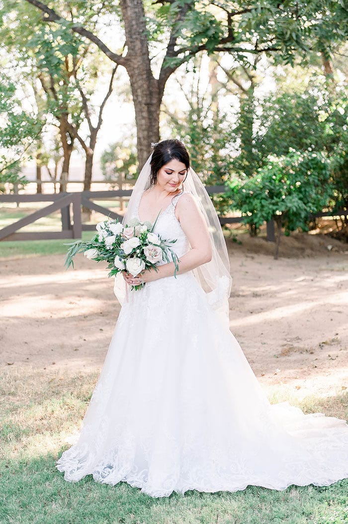 Modern Fairy Tale Wedding with Dusty Blue Details - Hey Wedding Lady