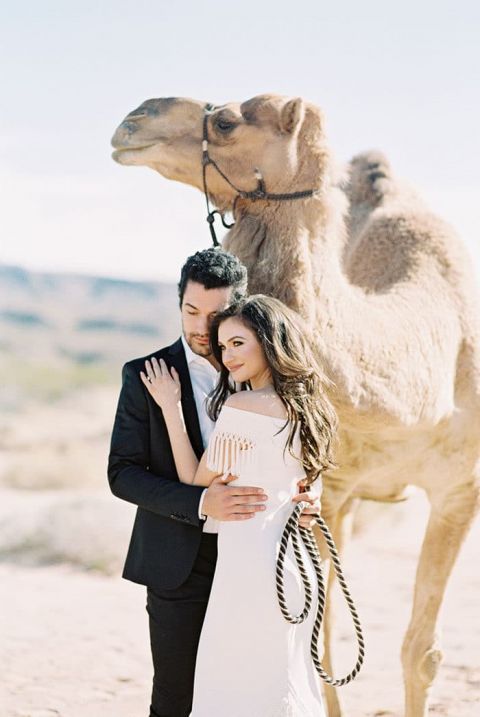 An intimate Las Vegas desert wedding with boho vibes and a spiritual sand  unity ceremony